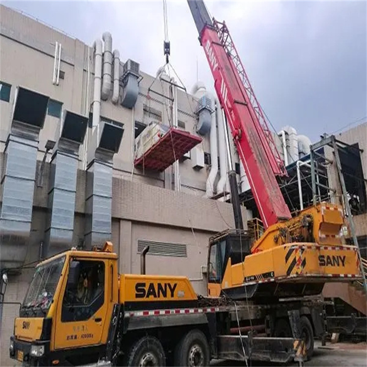 保亭租赁大型汽车吊，助力工程项目高效进行