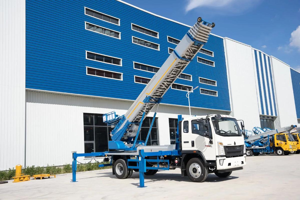 保亭小型云梯车上料车租赁多少钱