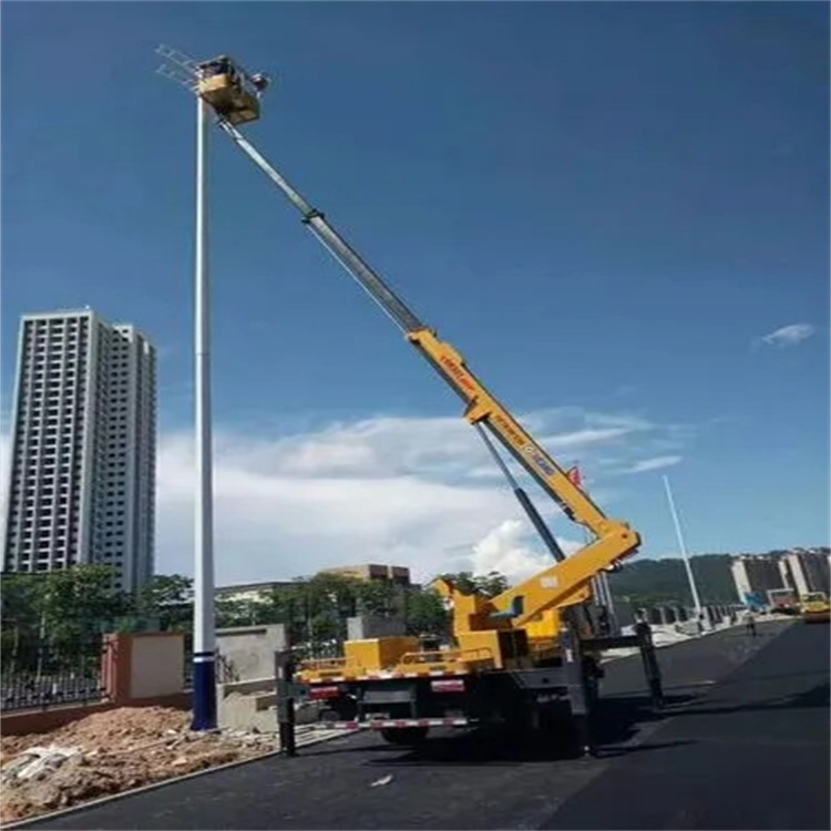 保亭维修路灯的曲臂升降车出租